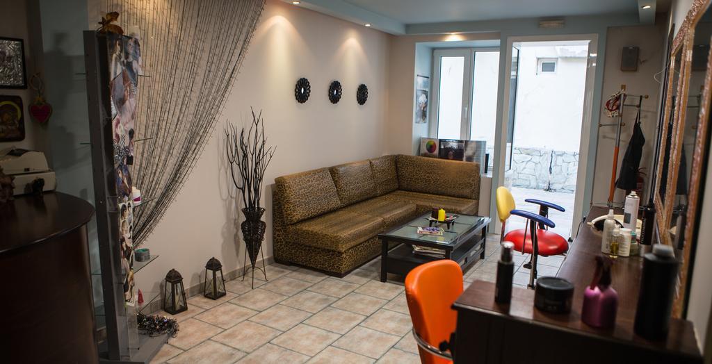 Voras Apartments Káto Loutrákion Esterno foto